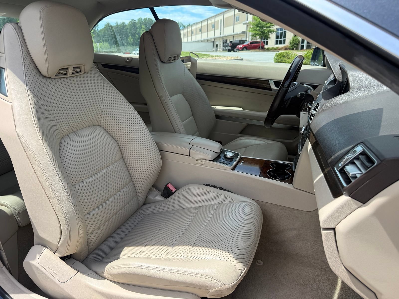 Used 2014 Mercedes-Benz E 550 Cabriolet image 36