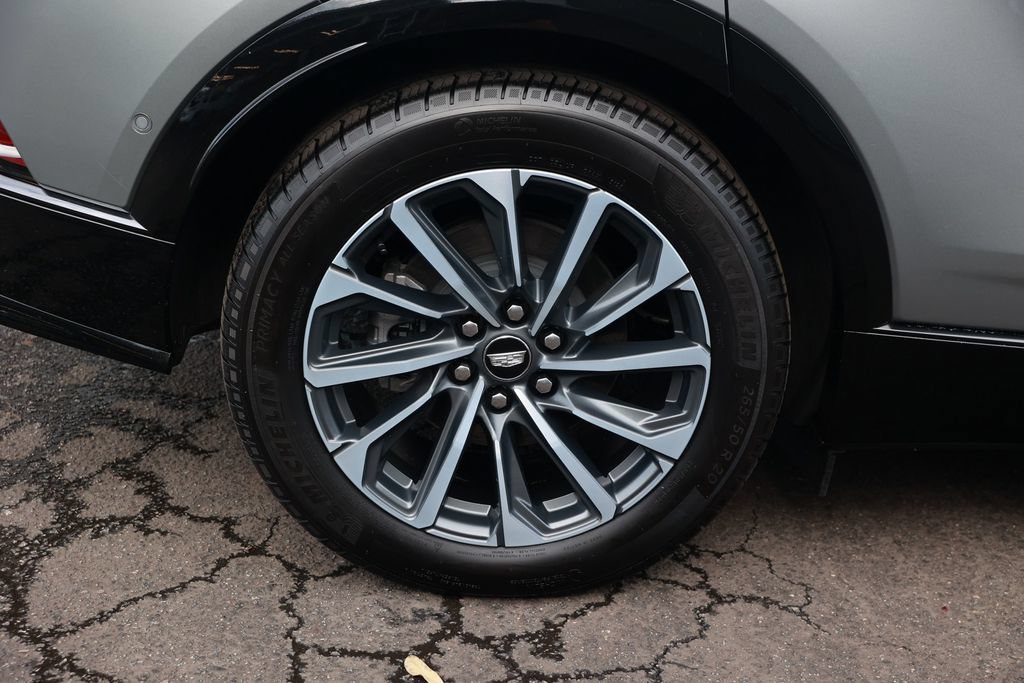 Used 2024 Cadillac Lyriq Sport AWD/4WD image 11