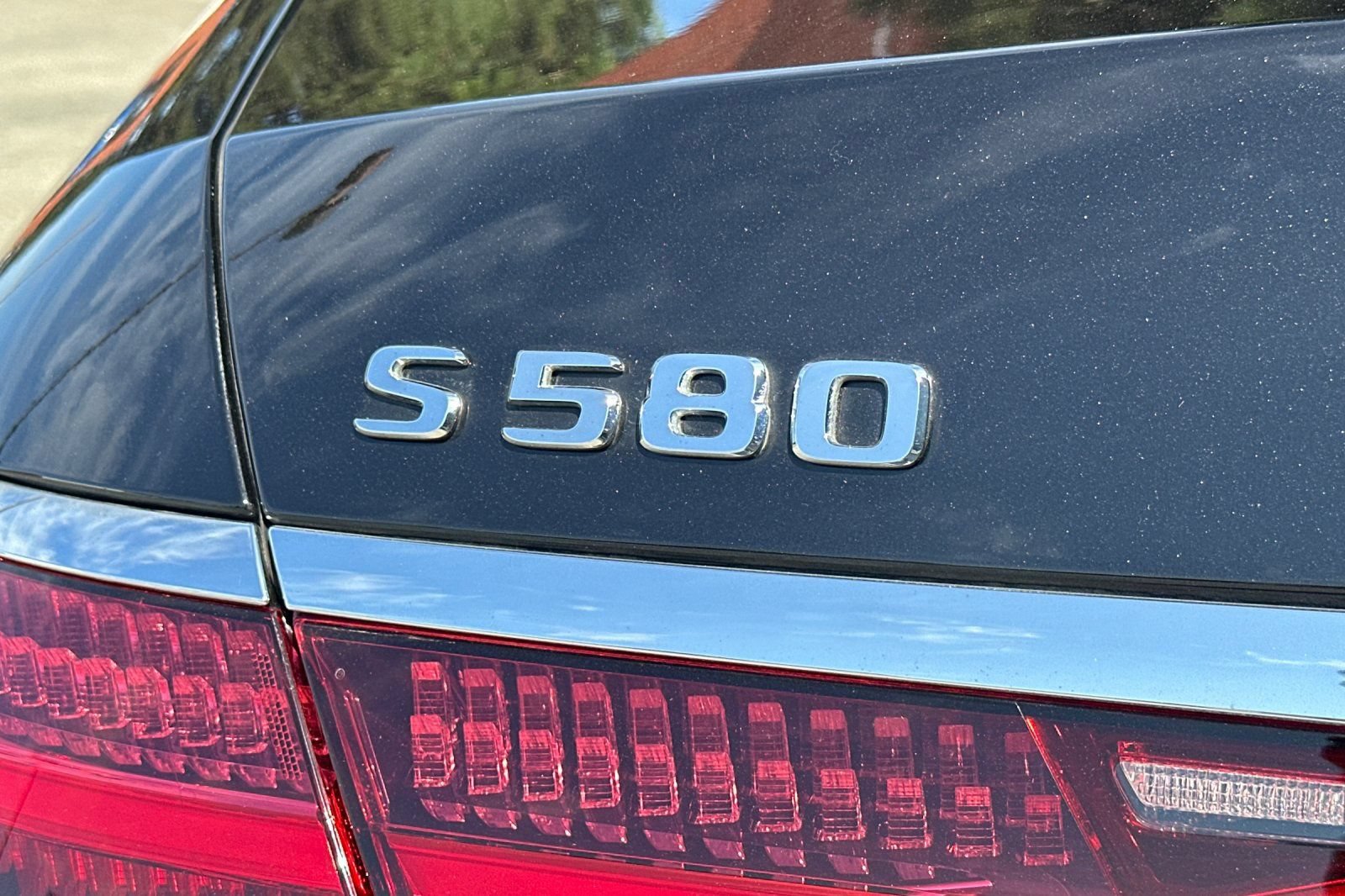 Certified 2024 Mercedes-Benz S 580 4MATIC Sedan image 40