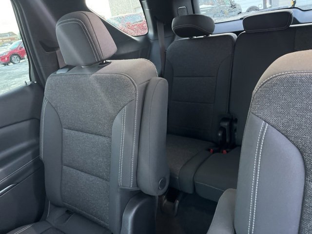 Used 2025 Chevrolet Traverse LT image 10