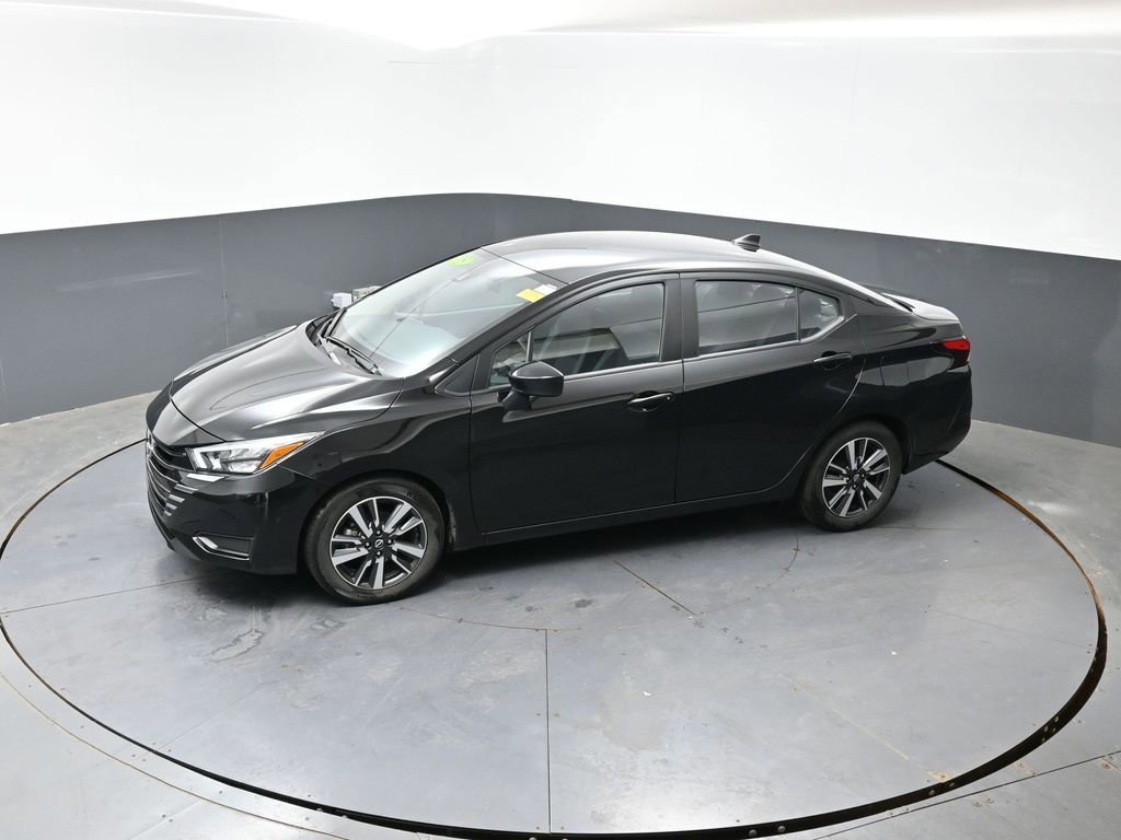Used 2025 Nissan Versa SV FWD image 36
