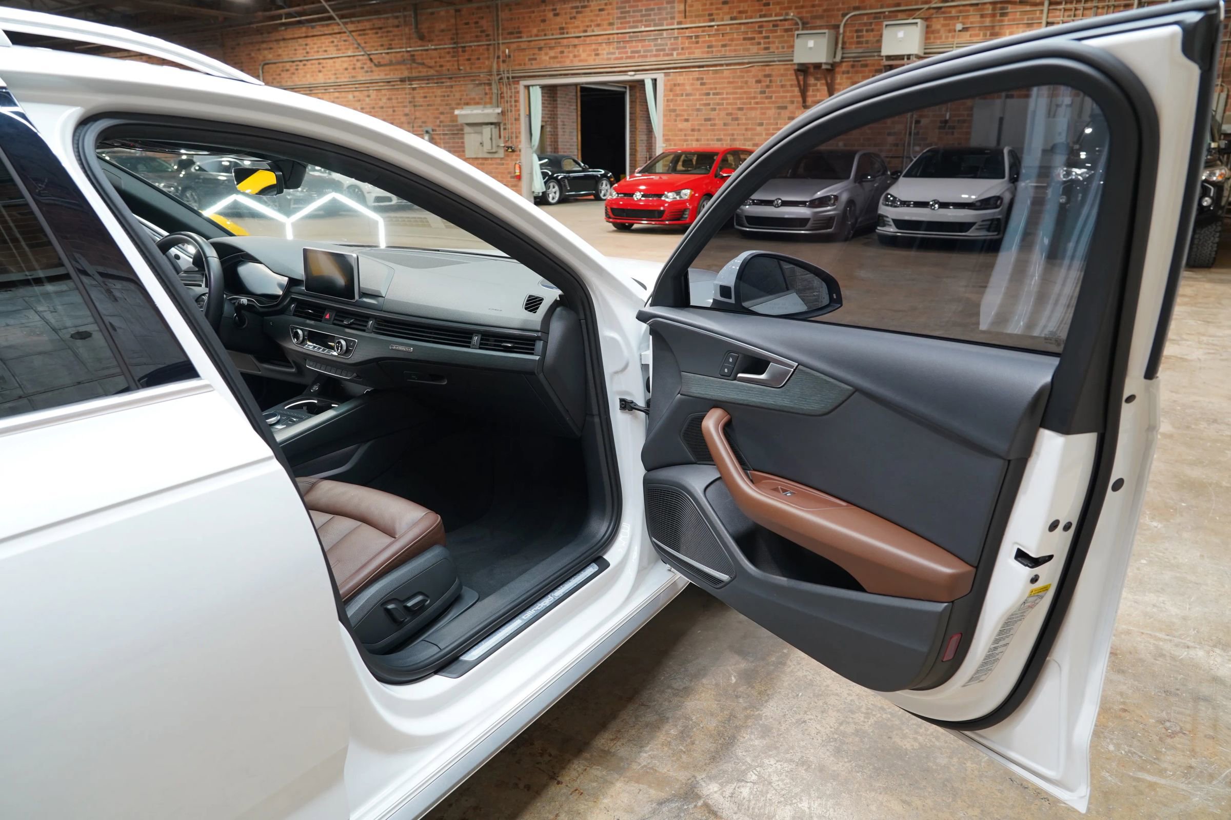 Used 2018 Audi A4 2.0T allroad Premium Plus image 46