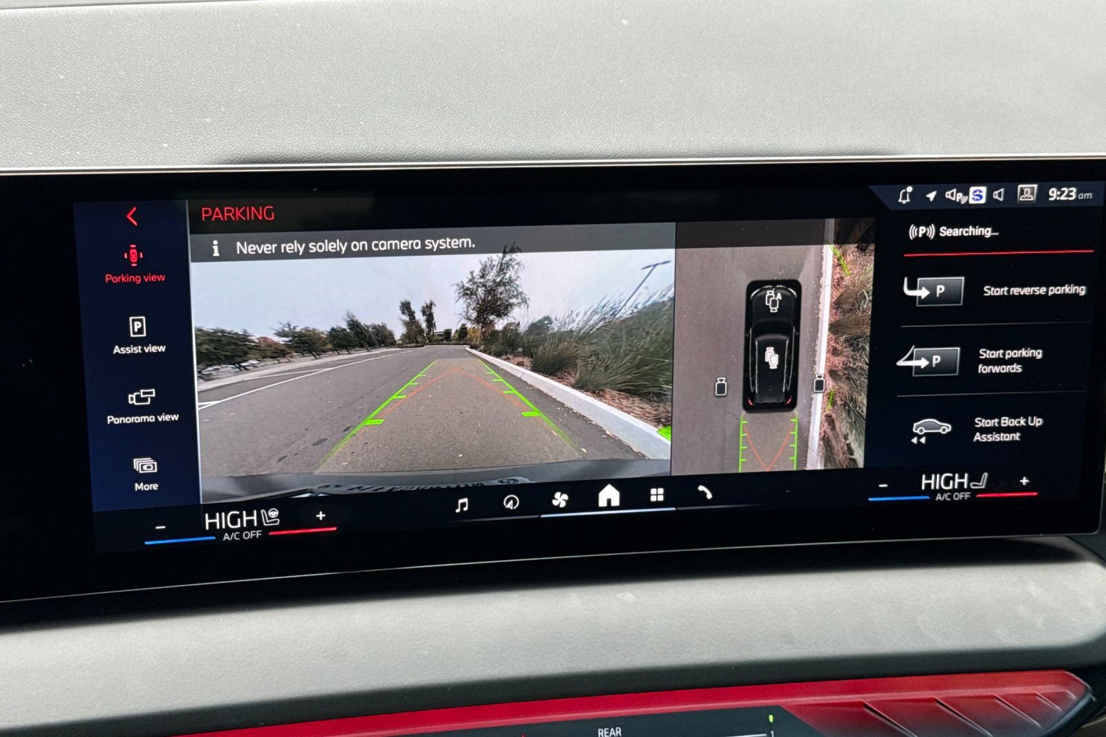 Used 2025 BMW X3 xDrive30i w/ Premium Package image 24