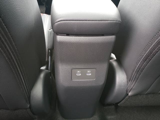New 2026 Nissan Kicks SR w/ SR Premium Package AWD/4WD image 14
