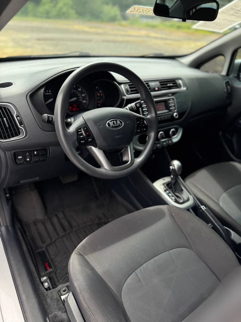 Used 2016 Kia Rio LX w/ Power Package FWD image 22