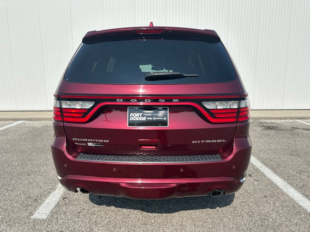 Used 2016 Dodge Durango Citadel w/ Premium Entertainment Group AWD/4WD image 6