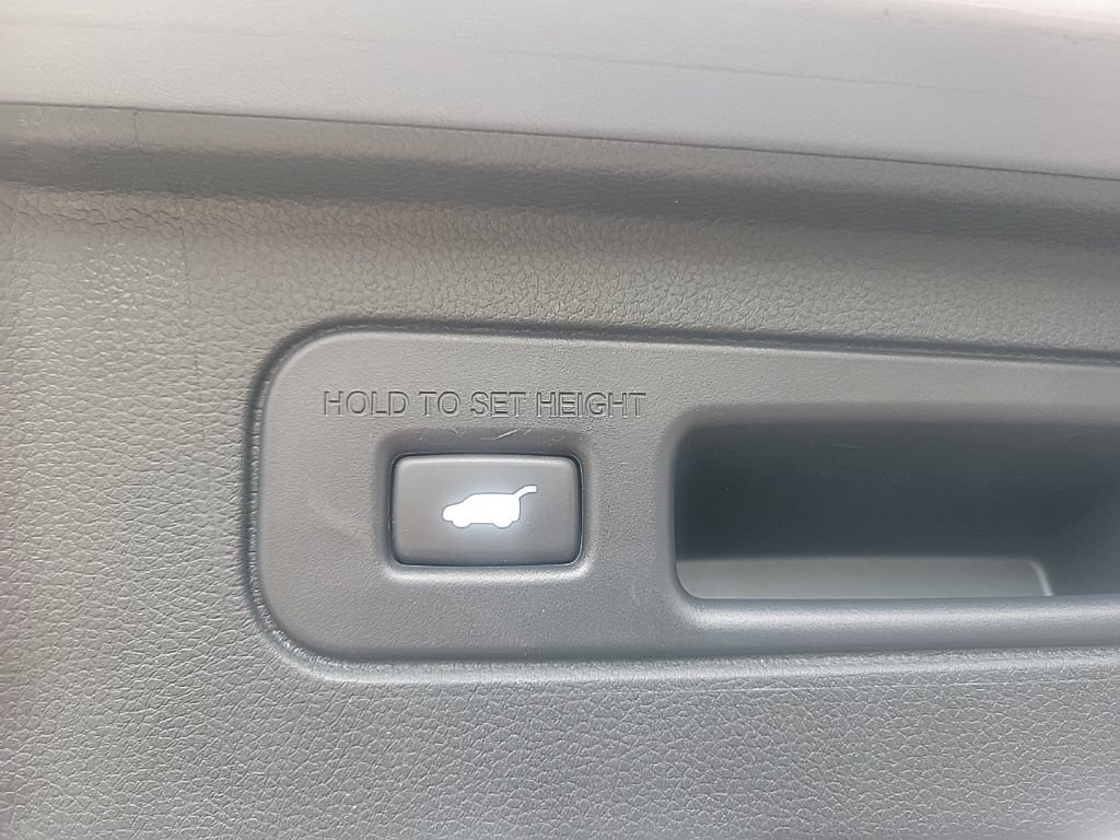 Used 2024 Honda Pilot EX-L image 12