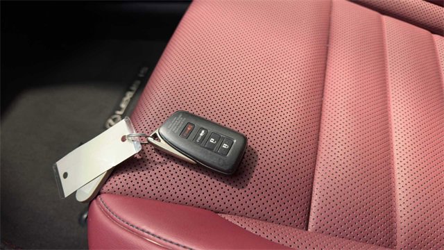 Used 2020 Lexus IS 300 F Sport image 29