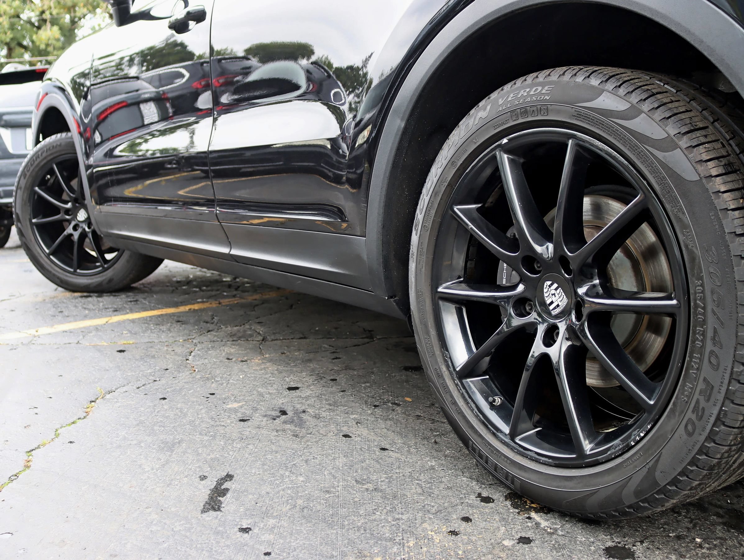 Used 2019 Porsche Cayenne AWD/4WD image 14