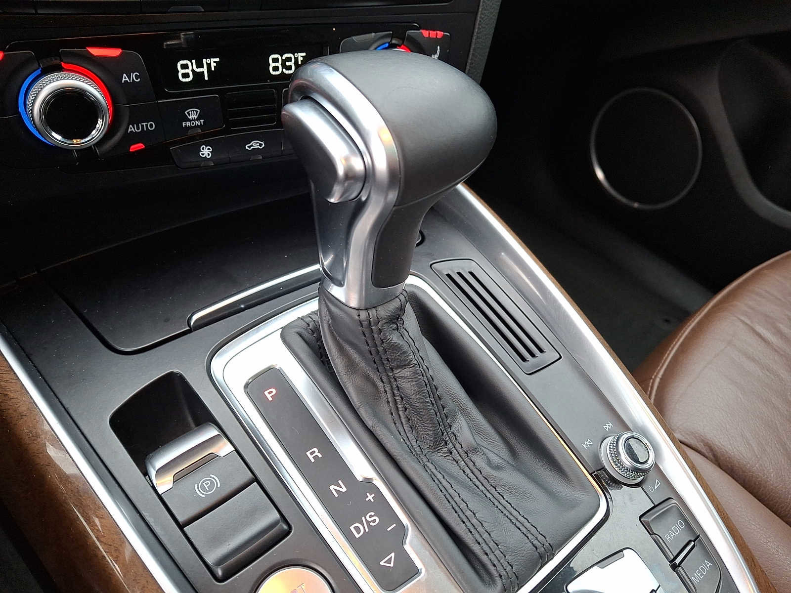 Used 2017 Audi Q5 2.0T Premium Plus w/ Technology Package image 13