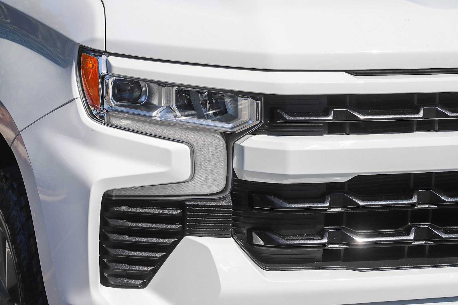 Used 2022 Chevrolet Silverado 1500 RST w/ Protection Package RWD image 4