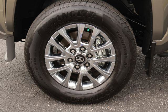 Certified 2026 Toyota Tacoma Limited AWD/4WD image 9