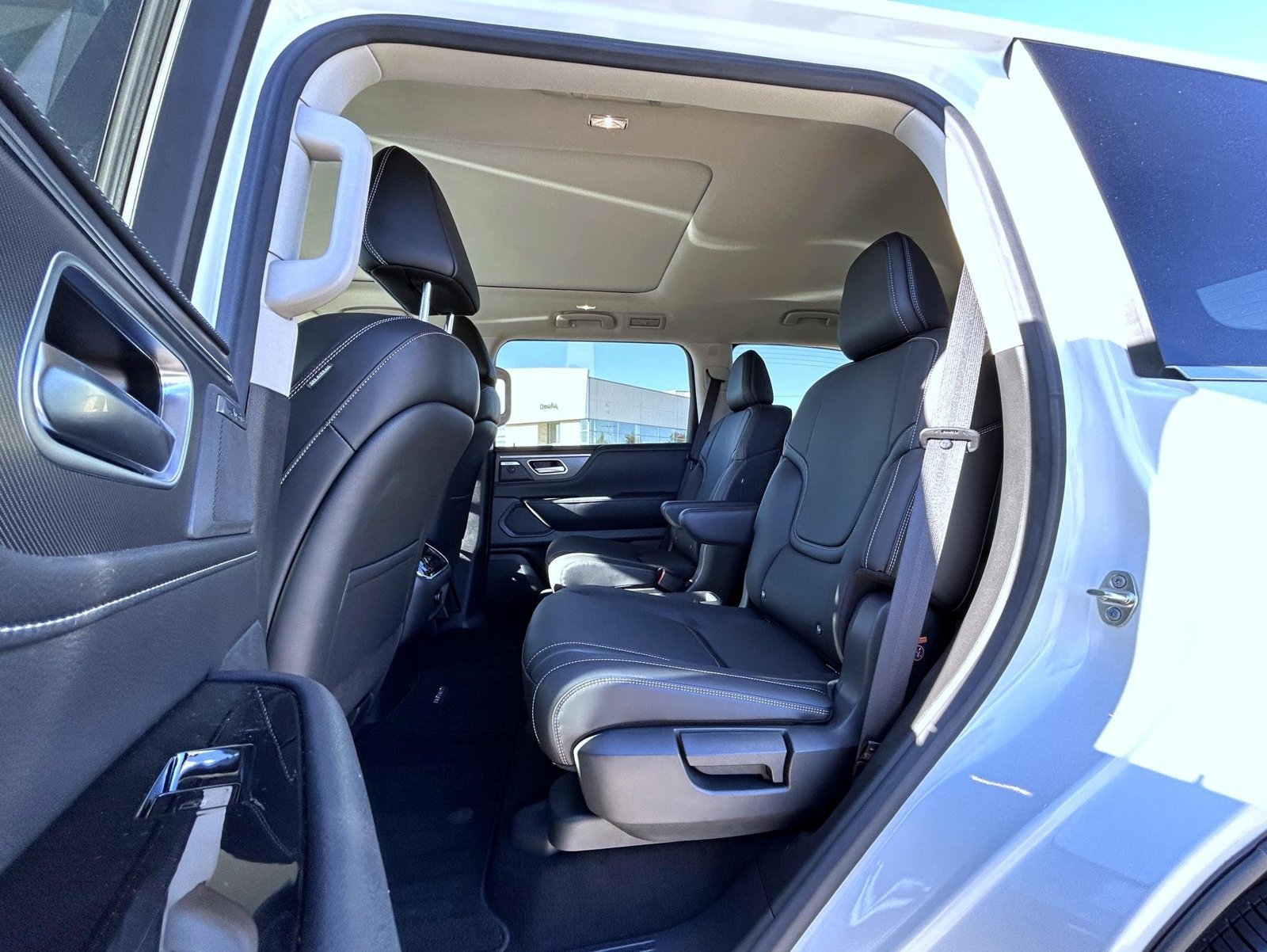 Used 2026 INFINITI QX80 Pure AWD/4WD image 21