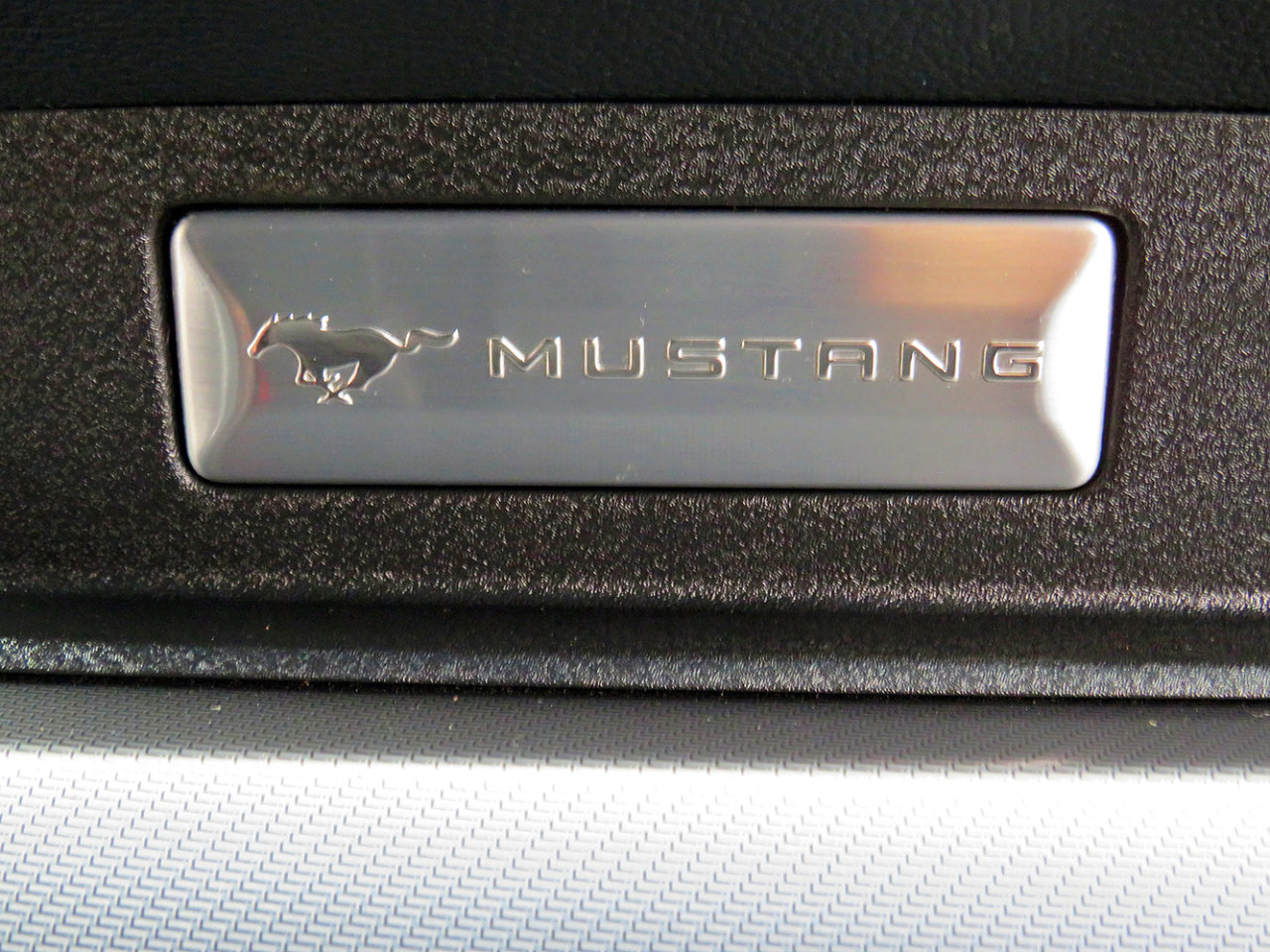 Used 2019 Ford Mustang GT Premium w/ Equipment Group 401A image 22