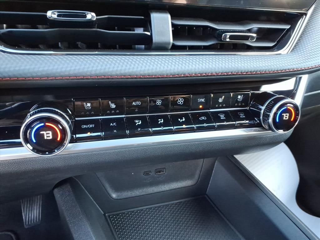 New 2026 Chevrolet Equinox RS w/ Convenience Package III image 19