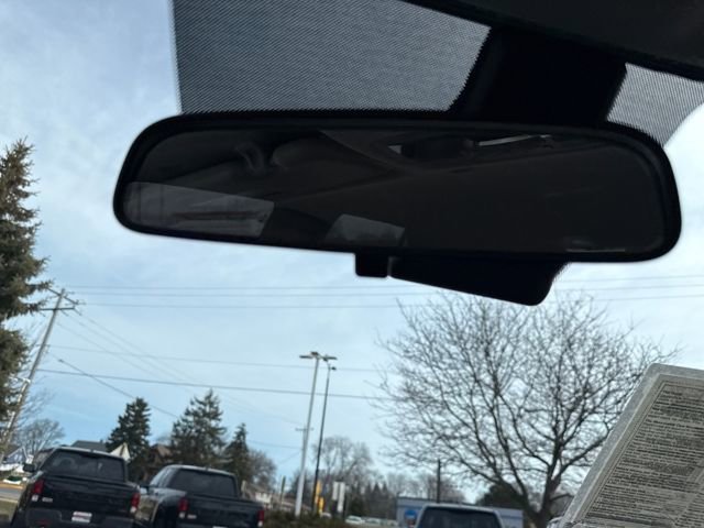 Certified 2025 Hyundai Venue Limited image 36