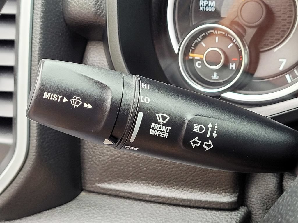 Used 2021 RAM 1500 Big Horn RWD image 9