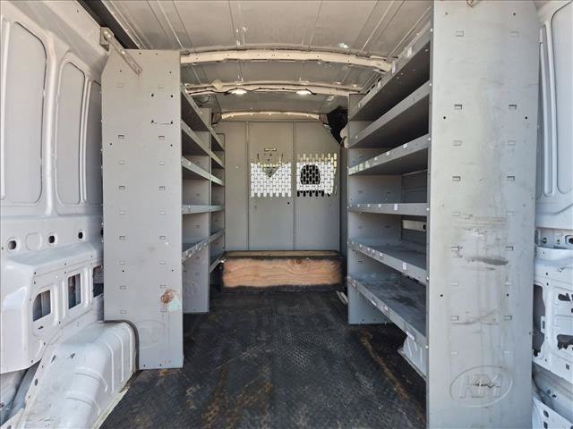Used 2022 Ford Transit 250 Medium Roof RWD image 6