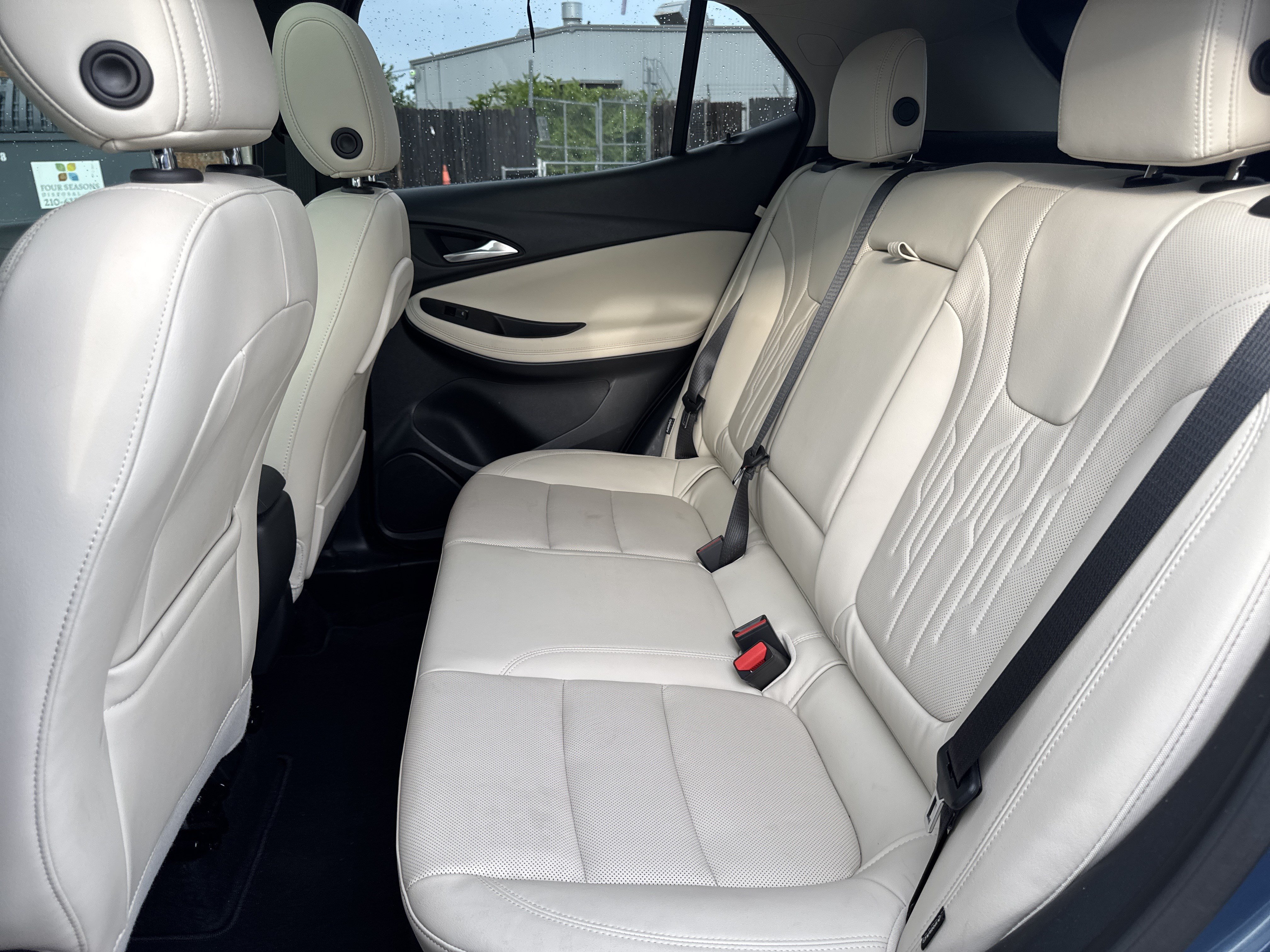 Used 2025 Buick Encore GX Avenir w/ Avenir Convenience Package FWD image 28
