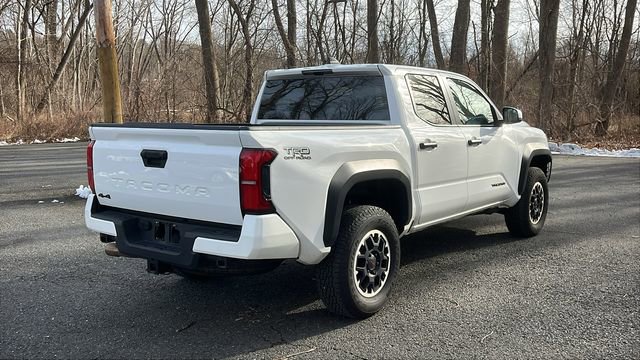 Used 2024 Toyota Tacoma TRD Off-Road image 6