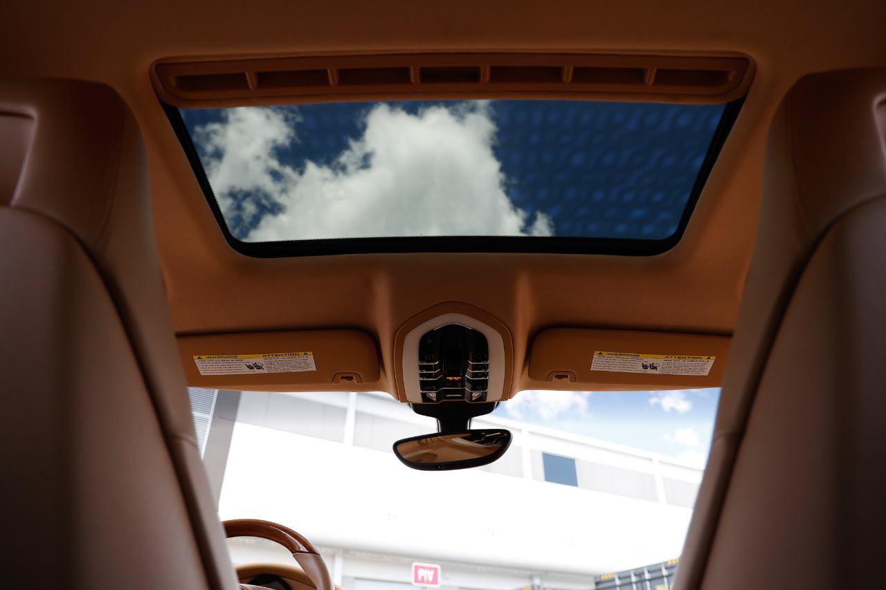 Used 2014 Porsche Panamera S RWD image 23