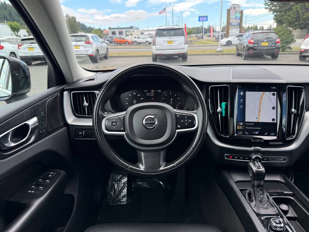 Used 2019 Volvo XC60 T6 Momentum w/ Multimedia Package AWD/4WD image 21