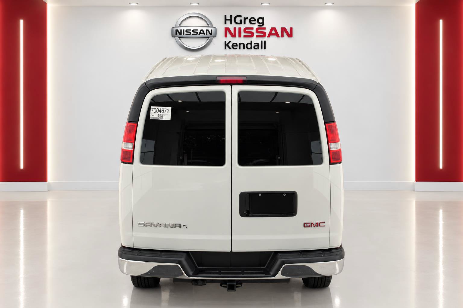 Used 2023 GMC Savana 3500 LS w/ Chrome Appearance Package RWD image 6