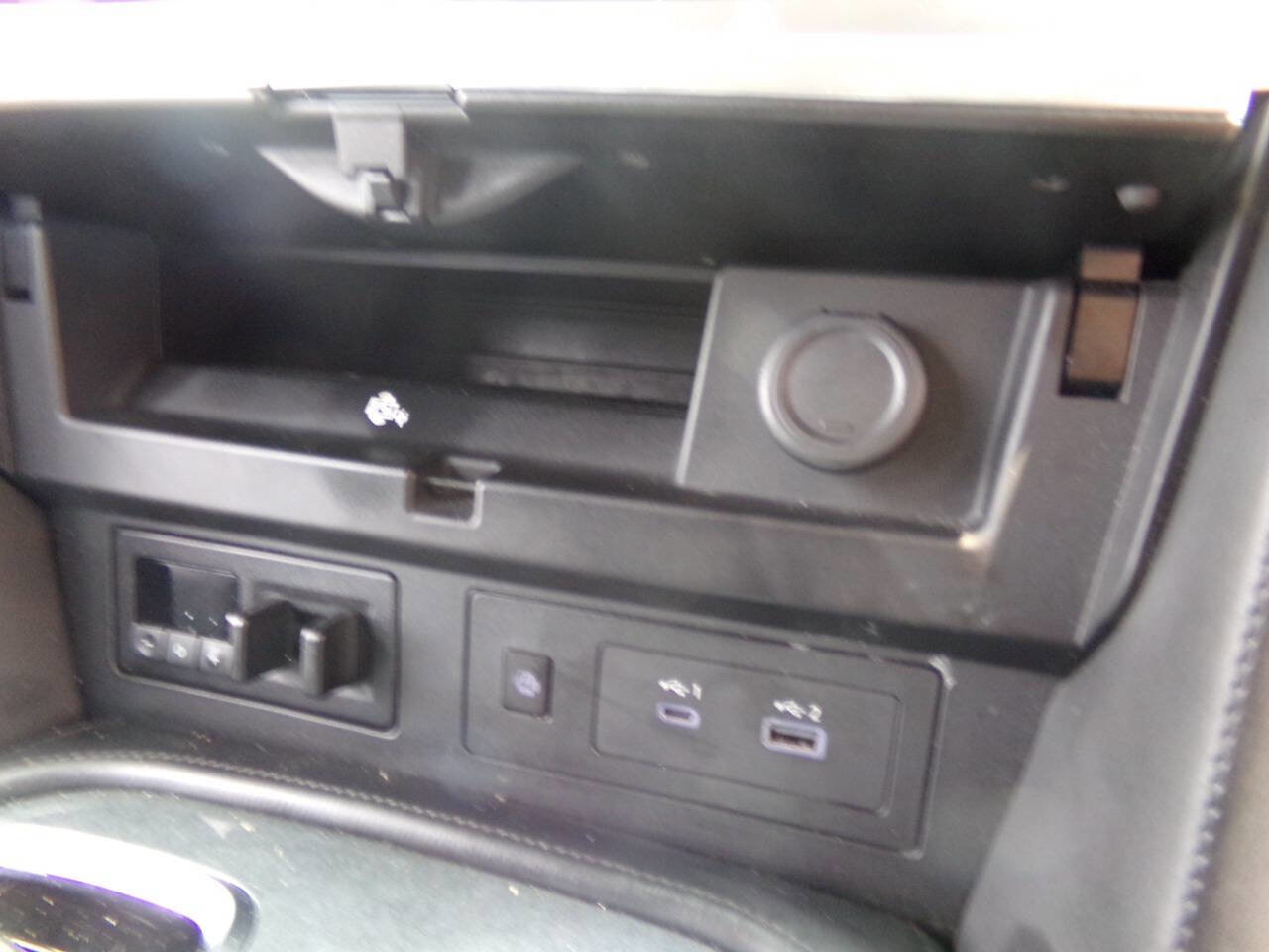 Used 2023 Nissan Armada SV image 47