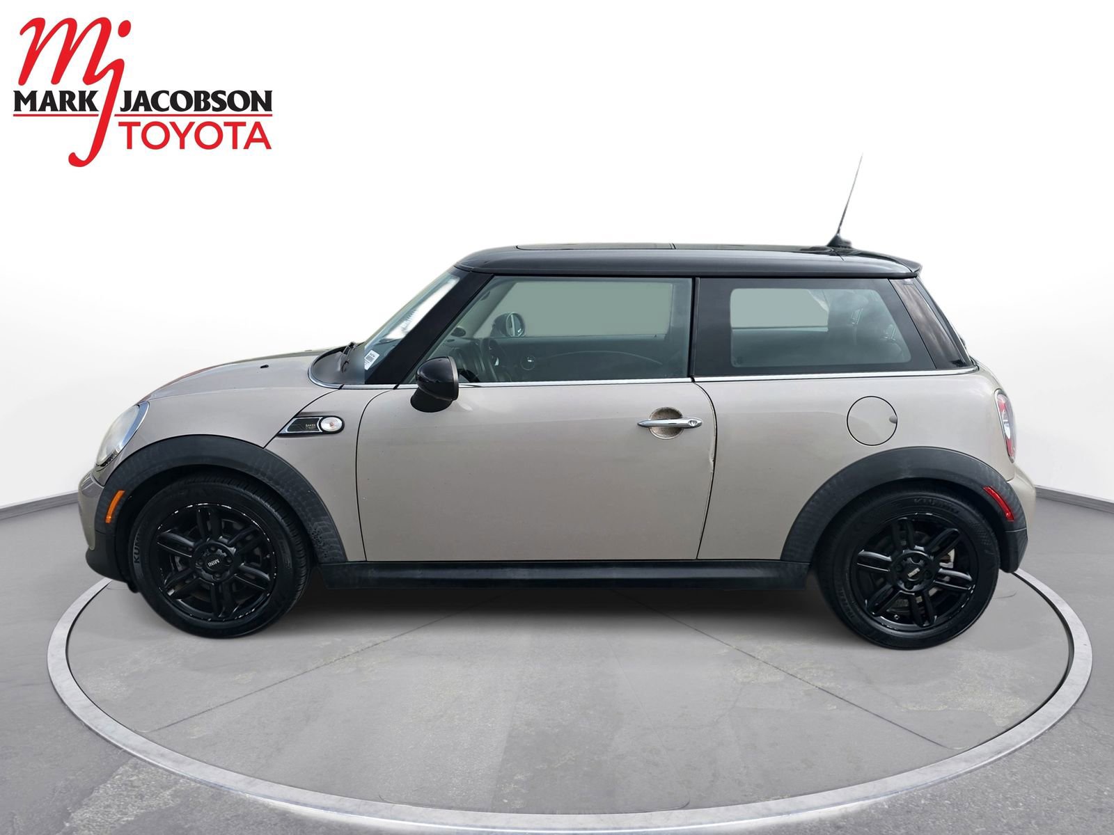 Used 2013 MINI Cooper Hardtop image 12