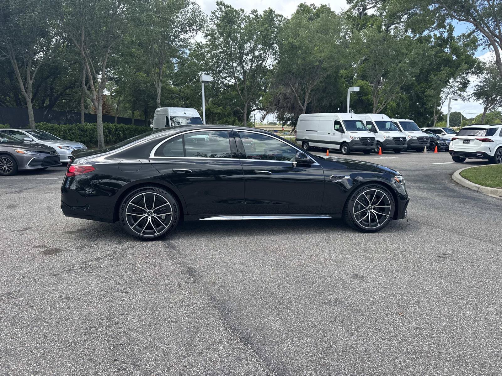 New 2026 Mercedes-Benz E 53 AMG e 4MATIC Sedan image 2
