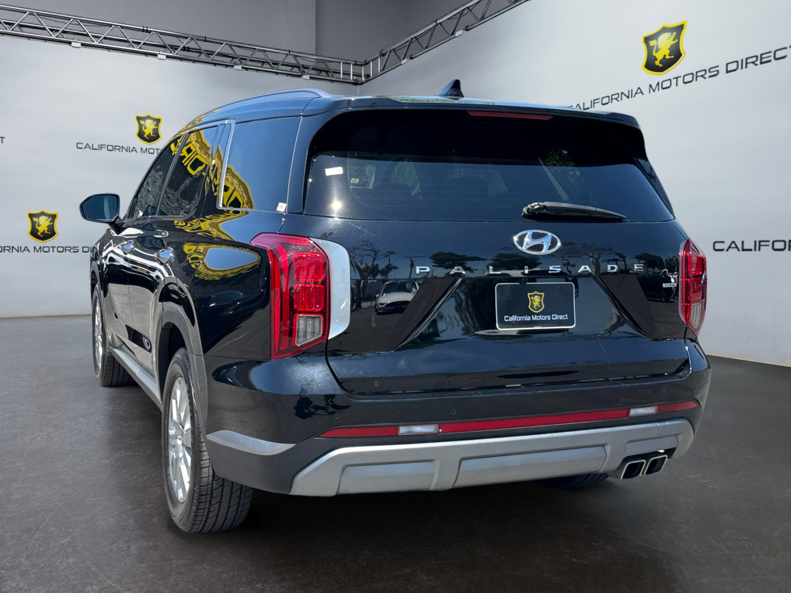 Used 2025 Hyundai Palisade SEL AWD/4WD image 3