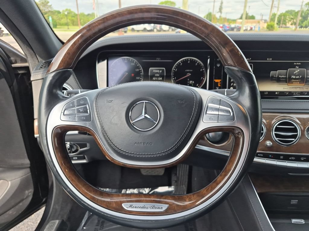 Used 2014 Mercedes-Benz S 550 Sedan image 19
