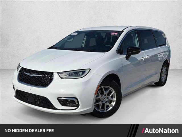 Used 2024 Chrysler Pacifica Touring-L