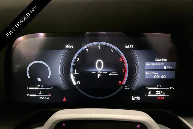 Used 2025 Lexus GX 550 w/ Accessory Package (2T) image 21