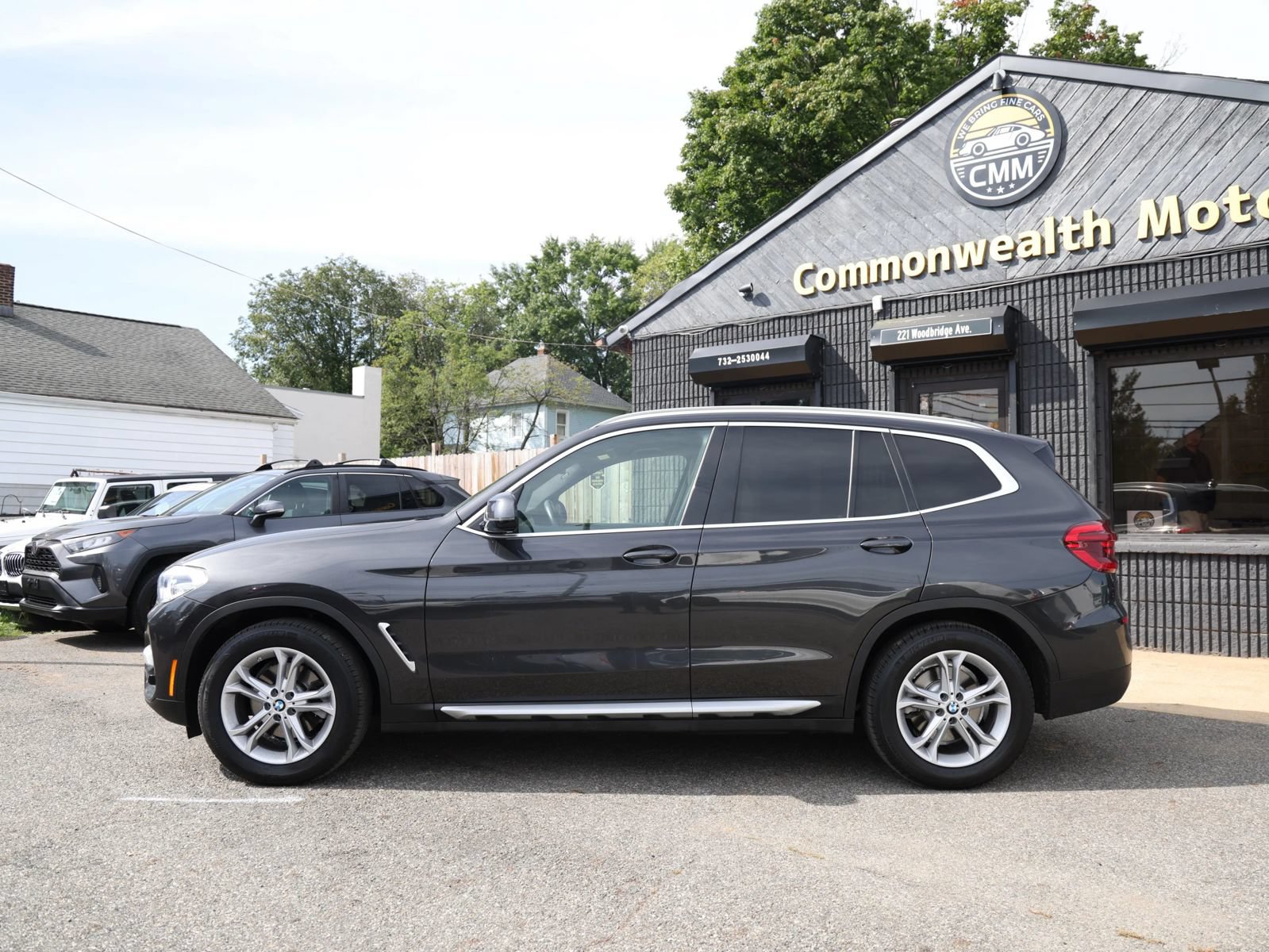 Used 2021 BMW X3 xDrive30i w/ Convenience Package (ZC2) AWD/4WD image 4