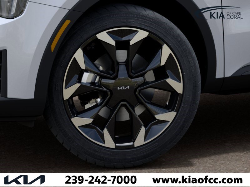 New 2026 Kia Sorento EX FWD image 9