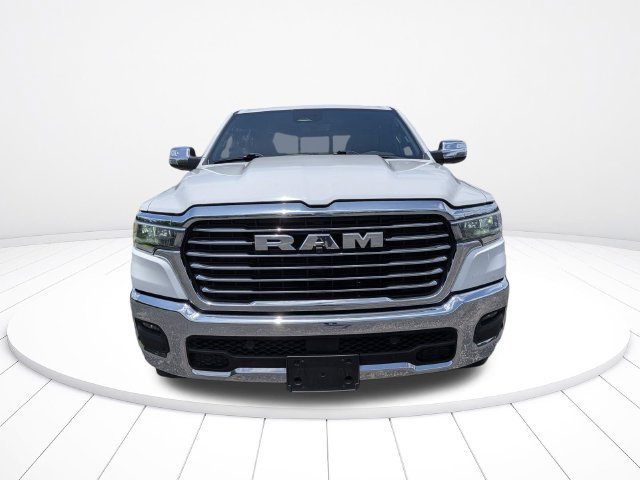 Used 2025 RAM 1500 Laramie AWD/4WD image 8