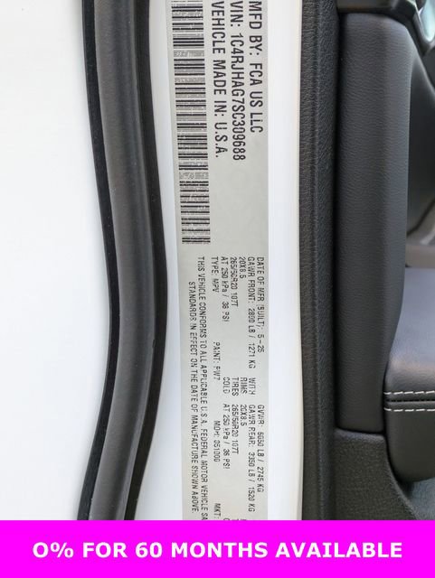 New 2025 Jeep Grand Cherokee Altitude image 33