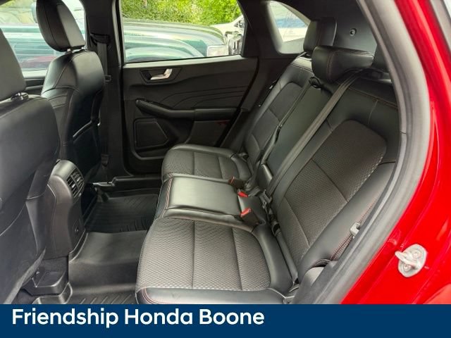 Used 2024 Ford Escape ST-Line AWD/4WD image 32