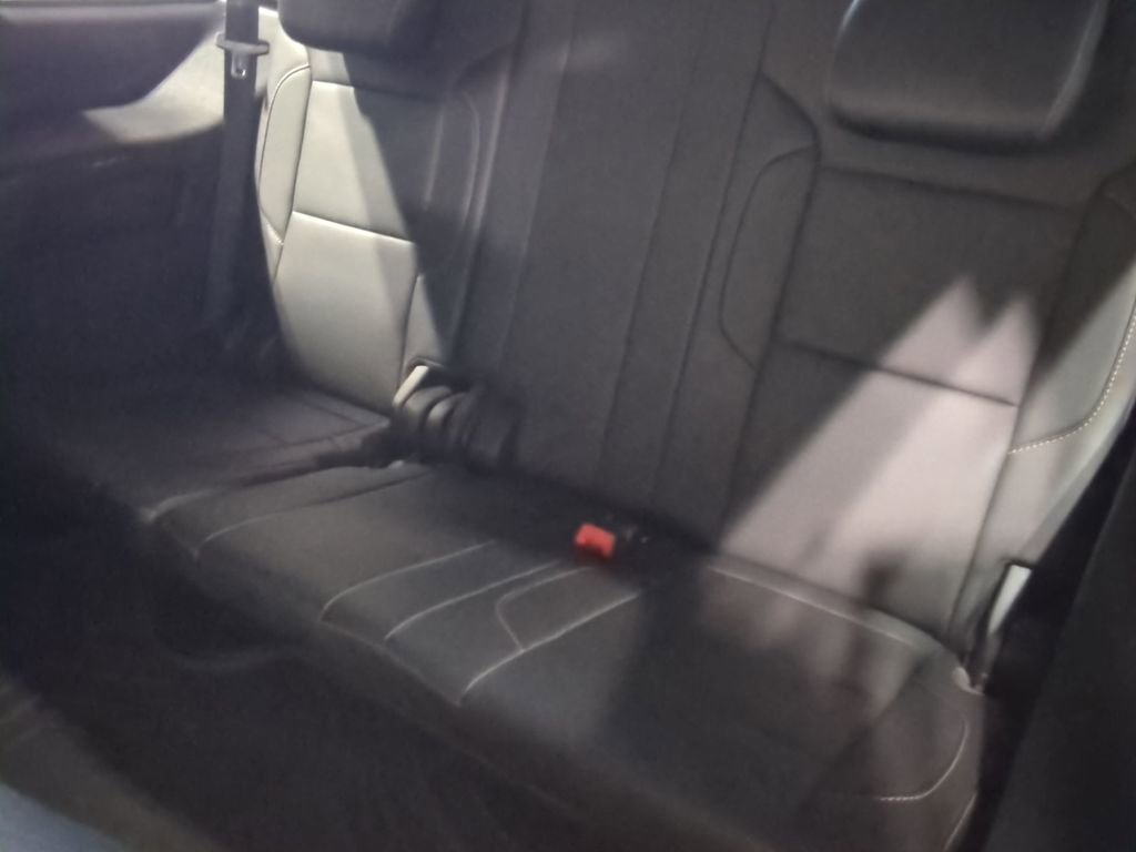 Used 2020 GMC Yukon SLT image 35