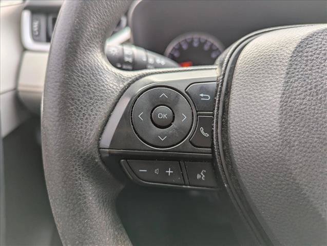 Used 2021 Toyota RAV4 XLE FWD image 13