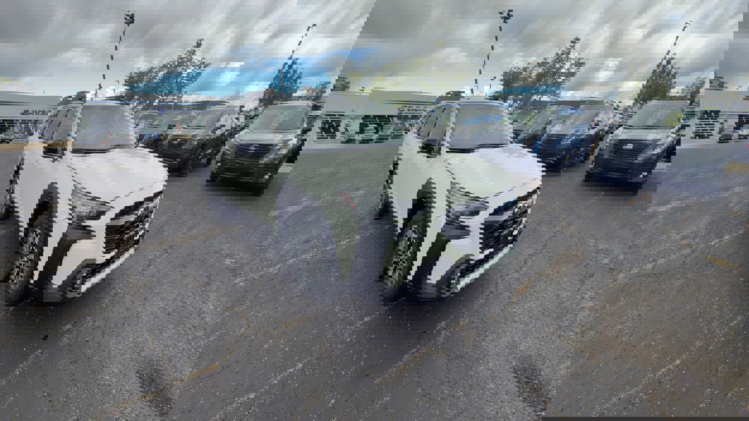 Certified 2023 Subaru Outback Limited w/ Popular Package #2 image 1