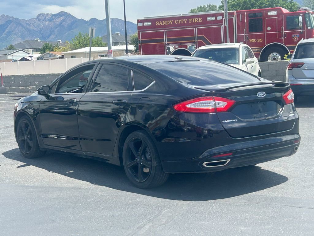 Used 2016 Ford Fusion SE FWD image 7