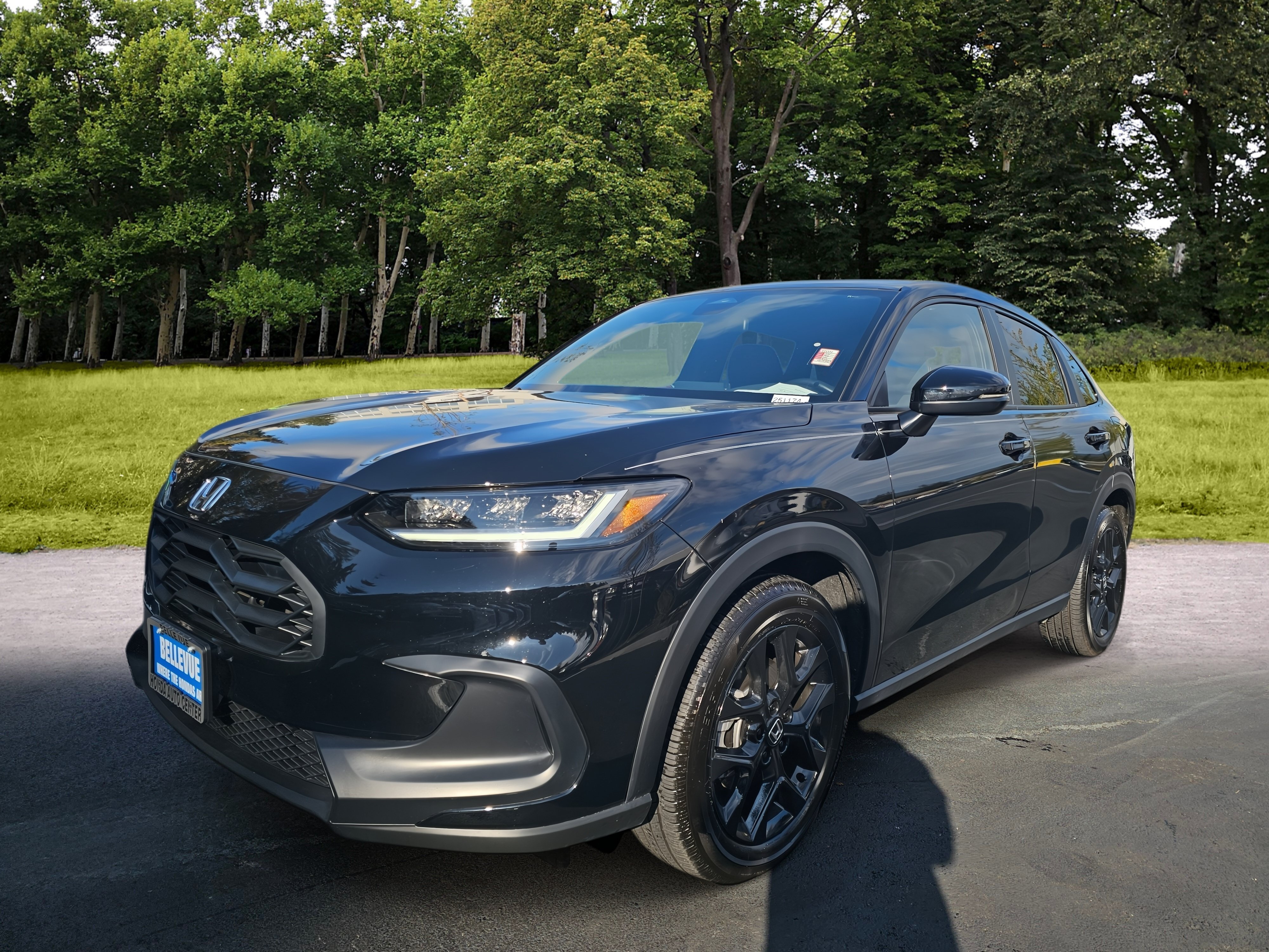 Certified 2025 Honda HR-V Sport image 3