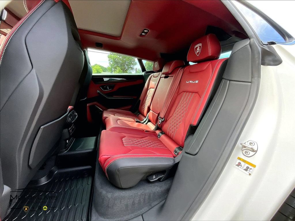 Used 2024 Lamborghini Urus S AWD/4WD image 22