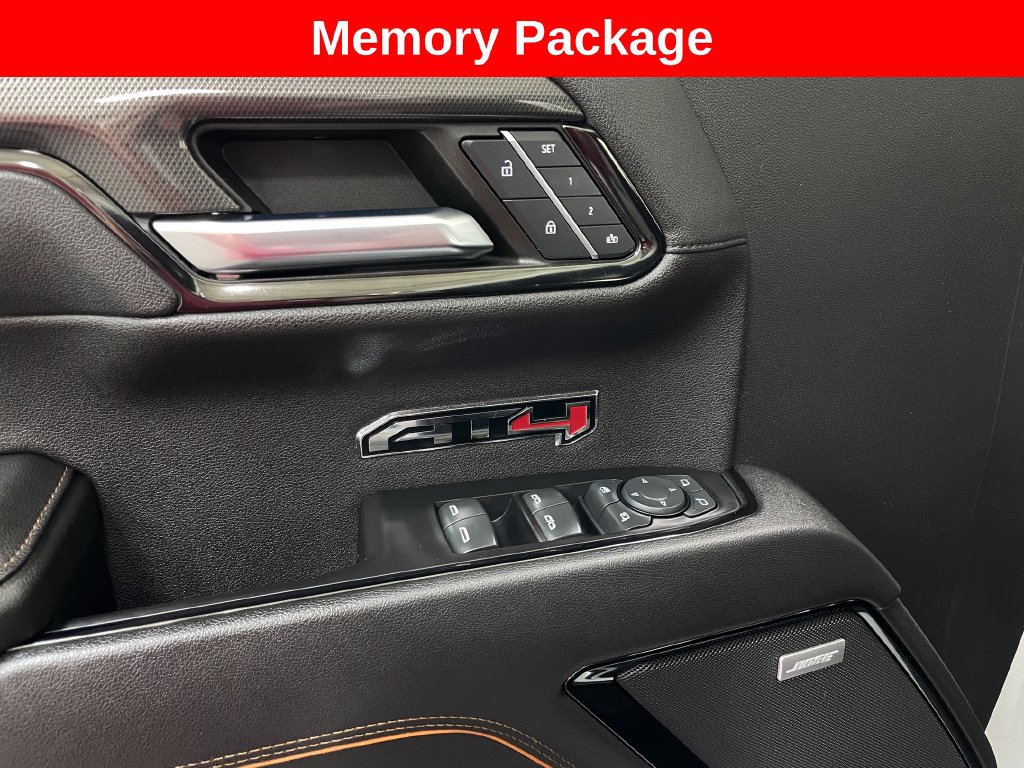 Used 2023 GMC Sierra 1500 AT4 w/ AT4 Premium Package AWD/4WD image 9