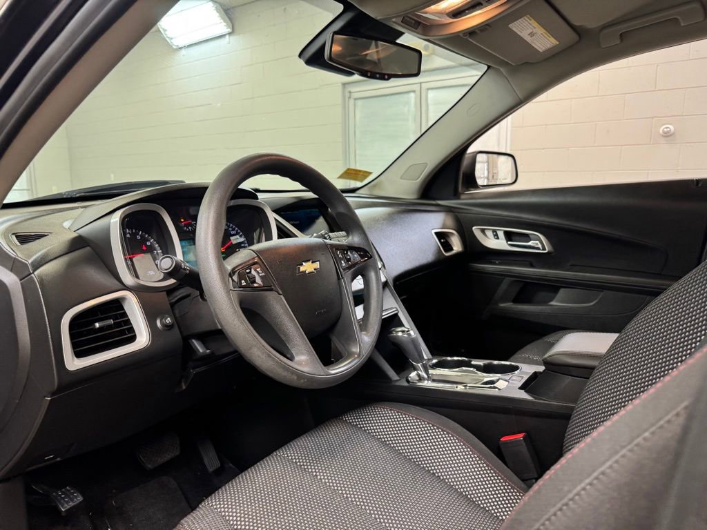 Used 2016 Chevrolet Equinox LS AWD/4WD image 13