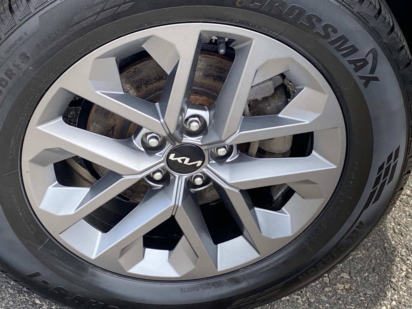 Used 2023 Kia Telluride LX AWD/4WD image 28