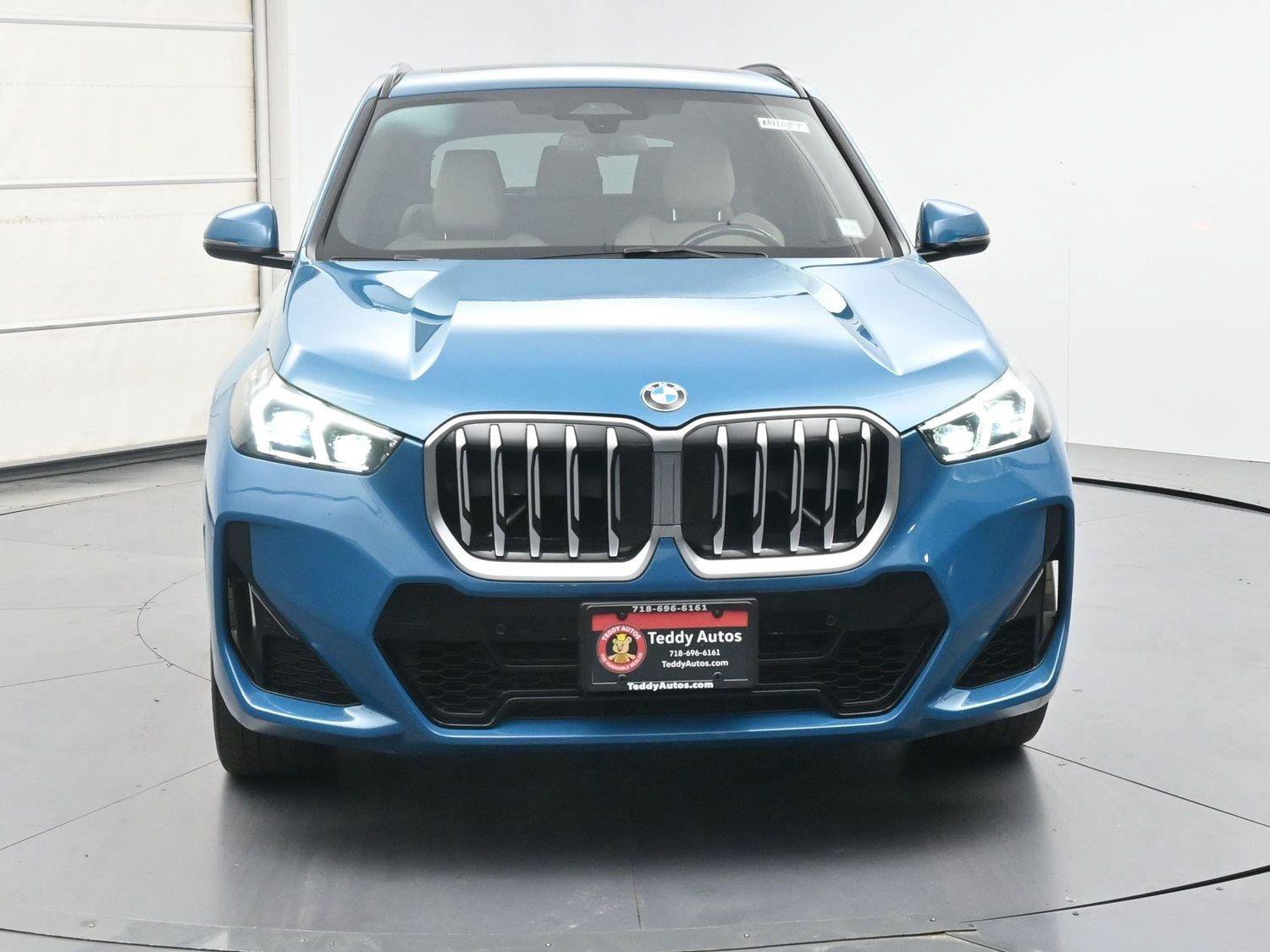 Used 2023 BMW X1 xDrive28i w/ M Sport Package AWD/4WD image 35