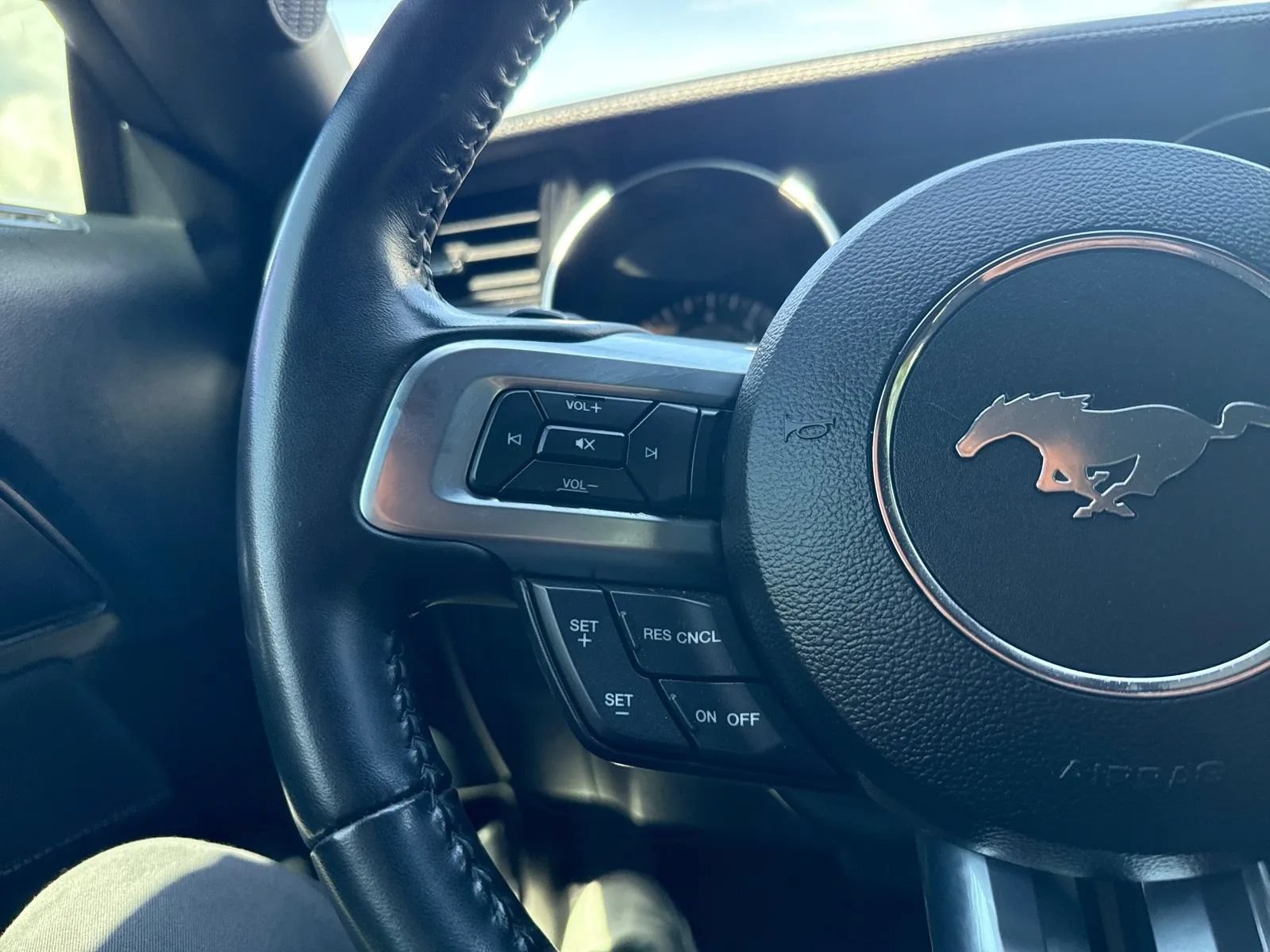 Used 2021 Ford Mustang GT RWD image 15